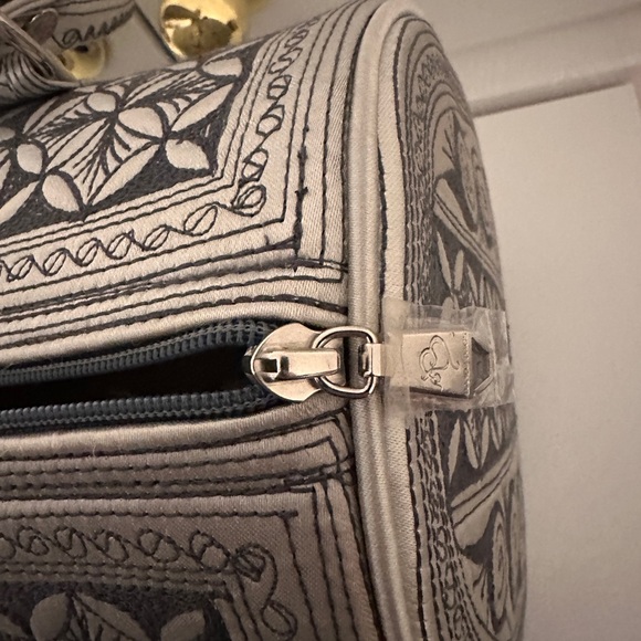 Banda Mini Weekender Bag, NWT - Picture 7 of 8